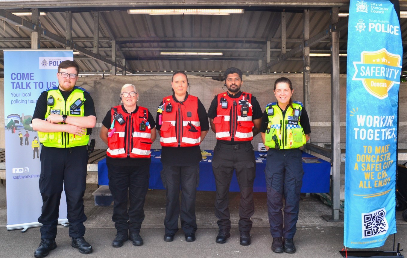 Photo showing Safer City teams at Doncaster market